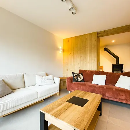 With Garden And Proximity To Activities شامونكس