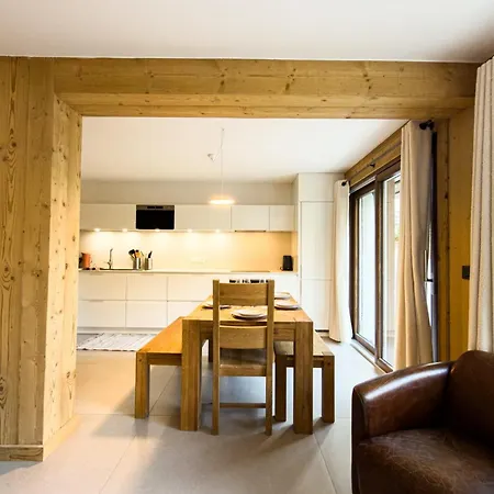 With Garden And Proximity To Activities Apartmán