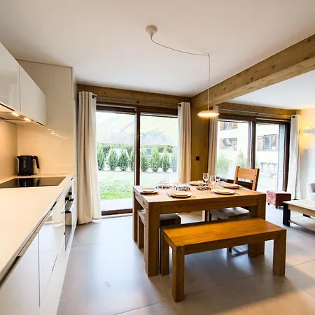 With Garden And Proximity To Activities Apartmán *