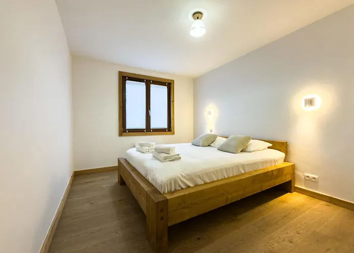 With Garden And Proximity To Activities *