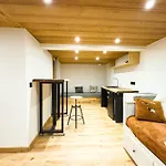 With Garden And Proximity To Activities *